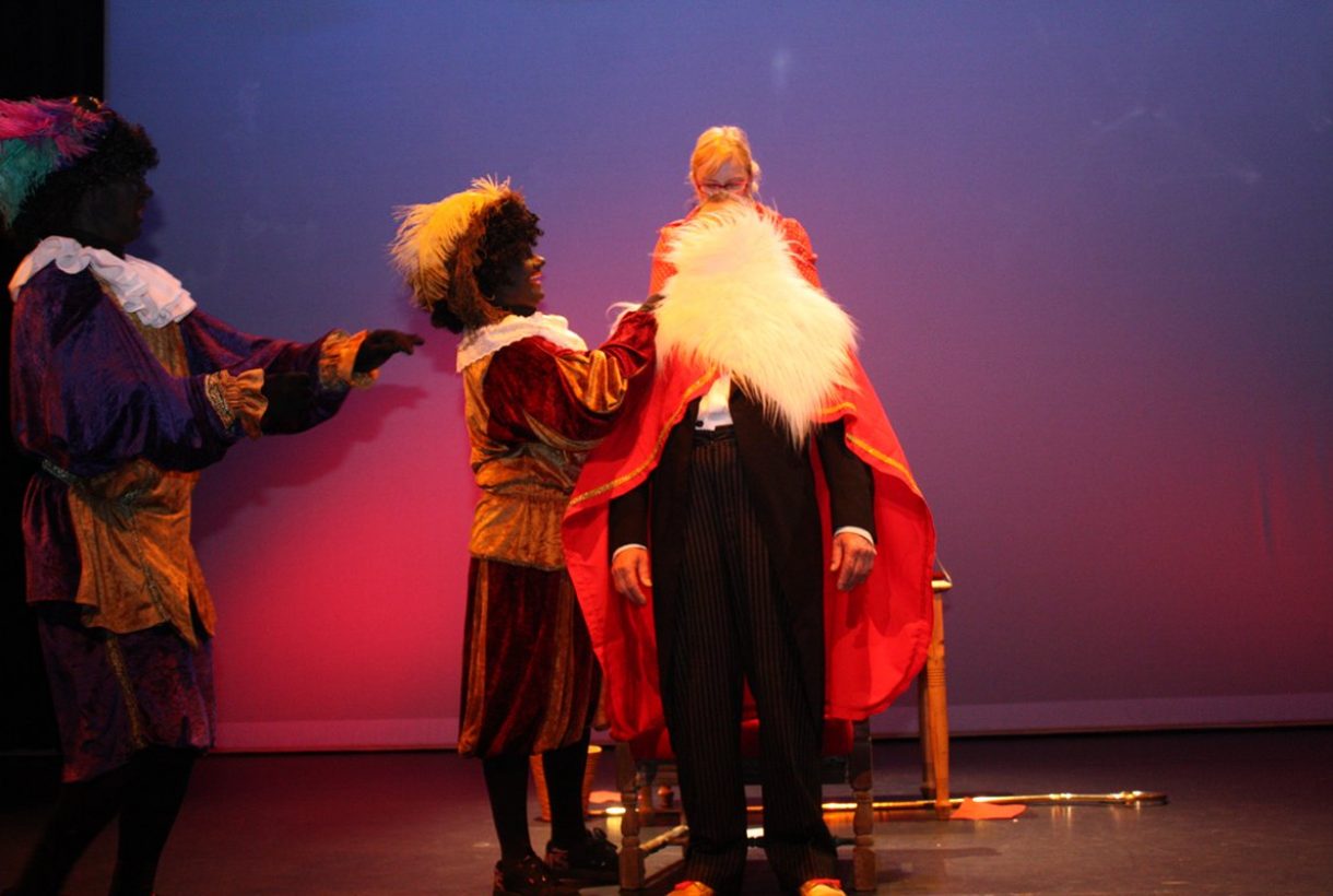 Sinterklaas ging uit fietsen – Theatergroep Spiegel27